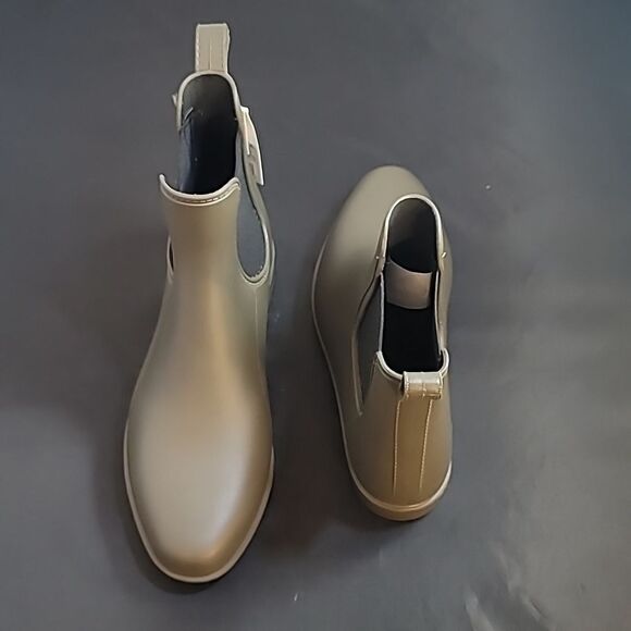 BRAND NEW A. NEW. DAY WOMEN’S CHELSEA MID CALF ANKLE RAIN BOOTS - Picture 5 of 14